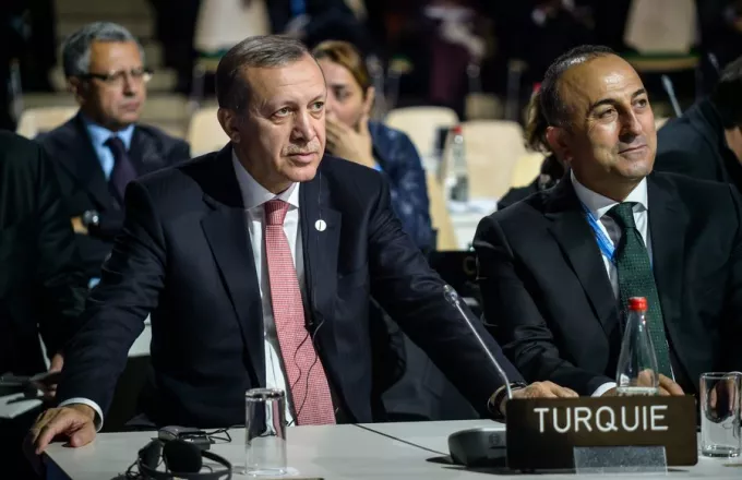 Για «ιερούς πολέμους» προειδοποιεί η Τουρκία μετά τη νίκη Ρούτε