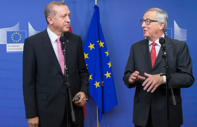 Ερντογάν: Δε δεχόμαστε επαναπροωθήσεις αν η ΕΕ δεν τηρήσει τις δεσμεύσεις της