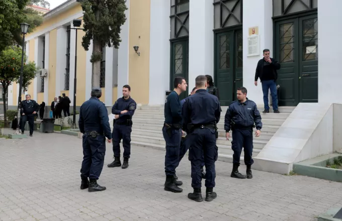 Ανθρωποκυνηγητό κατά Γεωργιανού που απέδρασε από την πρώην σχολή Ευελπίδων