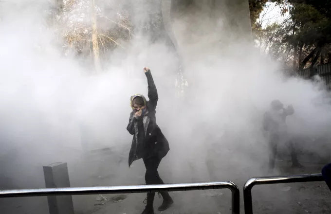 Πάνω από 20 οι νεκροί στο Ιράν μετά από πέντε ημέρες διαδηλώσεων