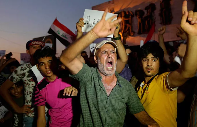 Διαδηλωτές νεκροί σε βίαια επεισόδια στο Ιράκ