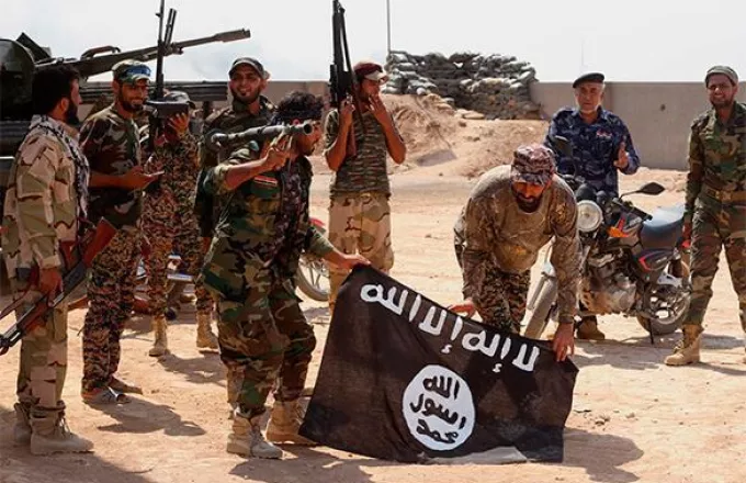 Συρία: Δεκάδες φιλοκαθεστωτικοί μαχητές νεκροί σε επιθέσεις του ISIS στην πόλη Μπουκάμαλ