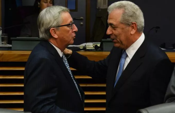 Διαψεύδει ο Αβραμόπουλος τους FT για σχέδιο Grexit από το Σένγκεν
