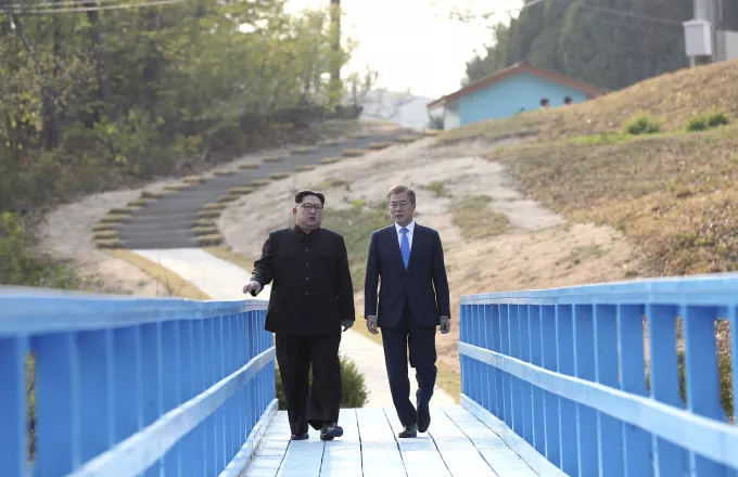 Έκτακτη σύνοδο είχαν οι ηγέτες της Βορείου και Νοτίου Κορέας
