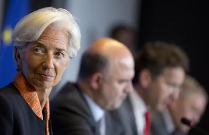 Το ΔΝΤ βλέπει αρνητικά την επιβολή διορίας στους Ευρωπαίους για το χρέος