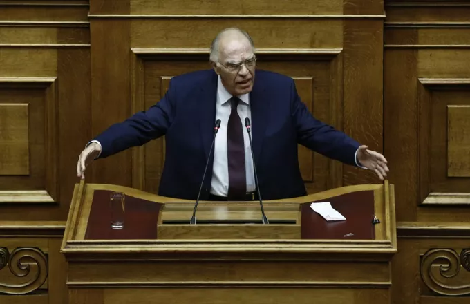 Λεβέντης στην Βουλή: Αν έχετε το θάρρος κάντε δημοψήφισμα για το Σκοπιανό