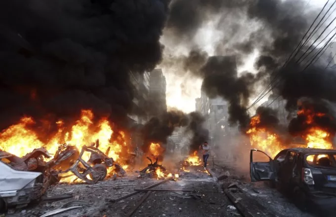 Λιβύη: Αιματηρή επίθεση με αυτοκίνητο-βόμβα στη Ντέρνα