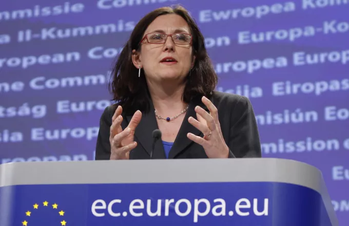 Η ΕΕ θα εξετάσει δικούς της δασμούς σε μέταλλα ως απάντηση στον Τραμπ