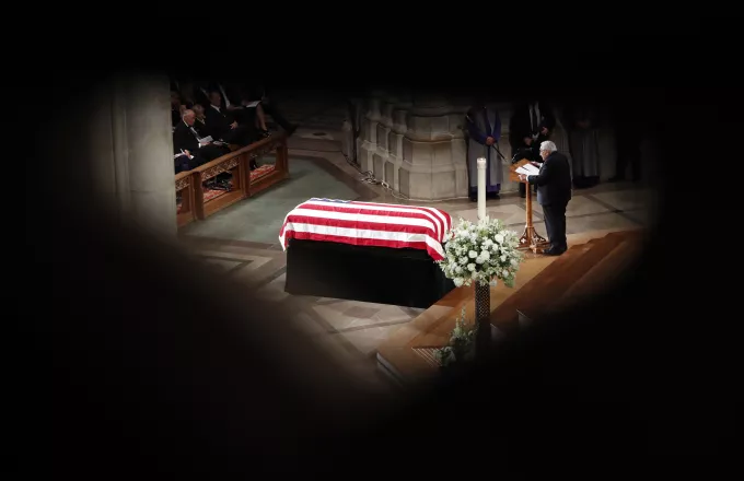 ΗΠΑ: Το τελευταίο αντίο στον Τζον Μακέιν (φωτό)