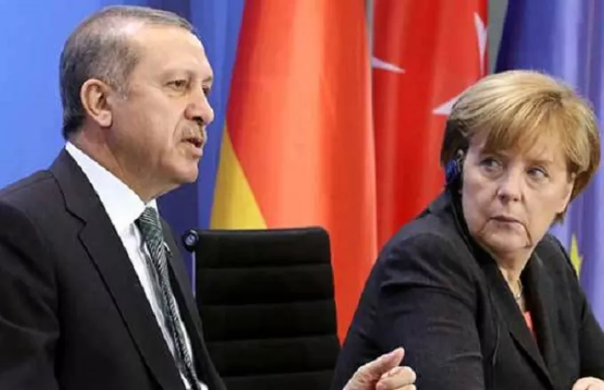 Γερμανία και ΕΕ «παραμένουν προσηλωμένες» στη συμφωνία με την Τουρκία για το προσφυγικό