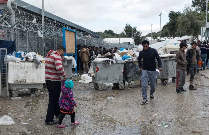 Times για κέντρα φιλοξενίας προσφύγων: Γκέτο στην Ελλάδα   	