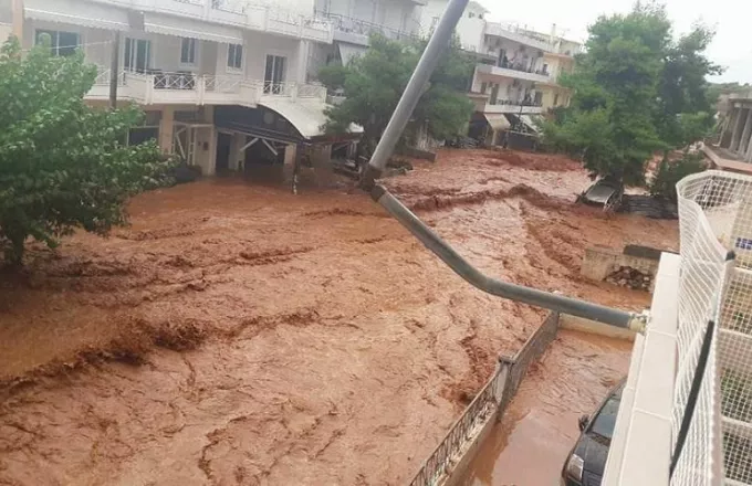 Πλημμύρες σε 398 σπίτια από την κακοκαιρία