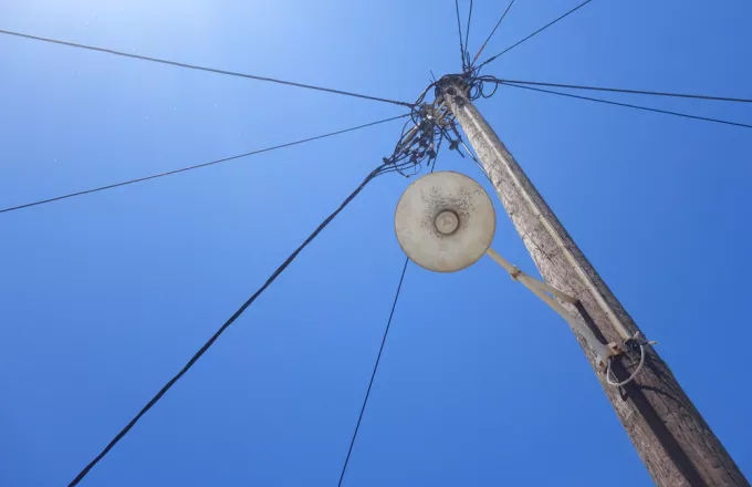 Με «λυπητερή» 150 εκατ. εγκαινιάζεται η ηλεκτρική διασύνδεση των Κυκλάδων