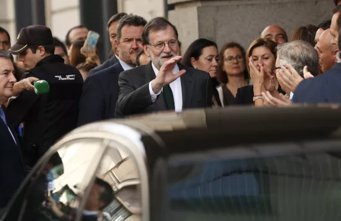 Παραιτείται από την ηγεσία της ισπανικής κεντροδεξιάς ο Μαριάνο Ραχόι
