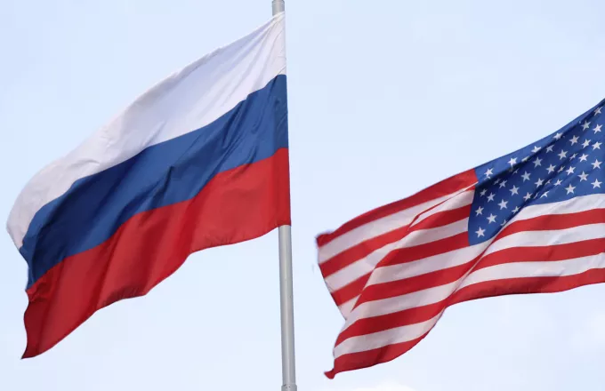 «Ξεφορτώθηκε» τα αμερικανικά ομόλογα η Ρωσία