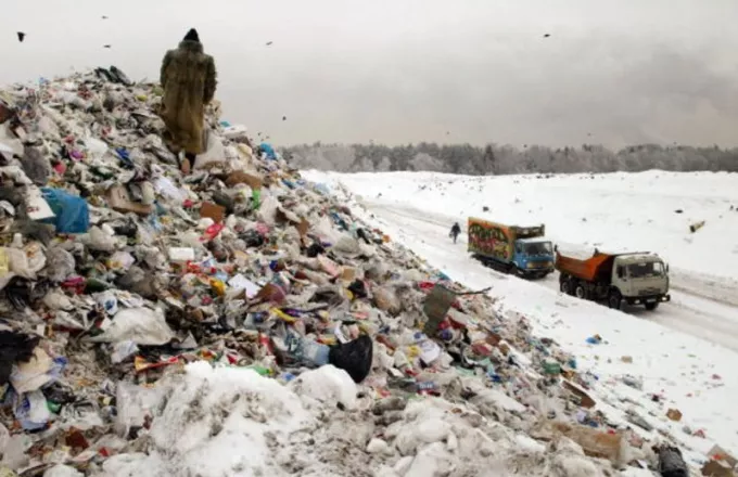 Ρωσία: Τοξικά αέρια από χωματερή προσέβαλαν δεκάδες μαθητές