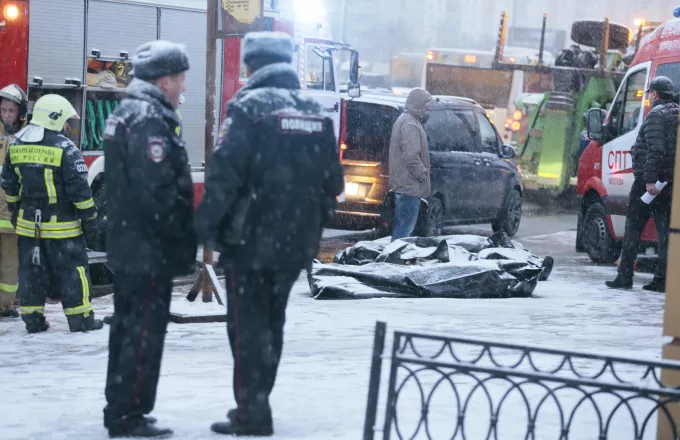 Αυτοκίνητο έπεσε σε πλήθος στη Ρωσία - τουλάχιστον δύο νεκροί