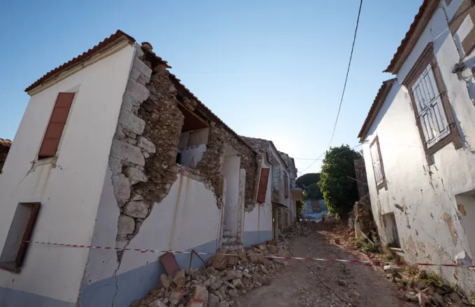 Στα 1115 τα μη κατοικήσιμα κτίσματα από τον σεισμό στη Λέσβο