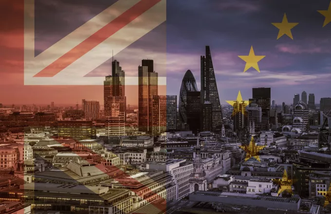 Βρετανία: Λήγει η προθεσμία για τις άδειες λειτουργίας των τραπεζών στην ΕΕ