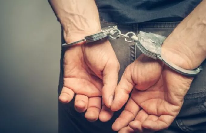 Συνελήφθη 22χρονος στις Αχαρνές για επιθέσεις κατά αλλοδαπών