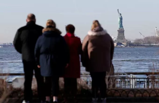 ΗΠΑ: Ανοίγει για τους τουρίστες τη Δευτέρα το Άγαλμα της Ελευθερίας 