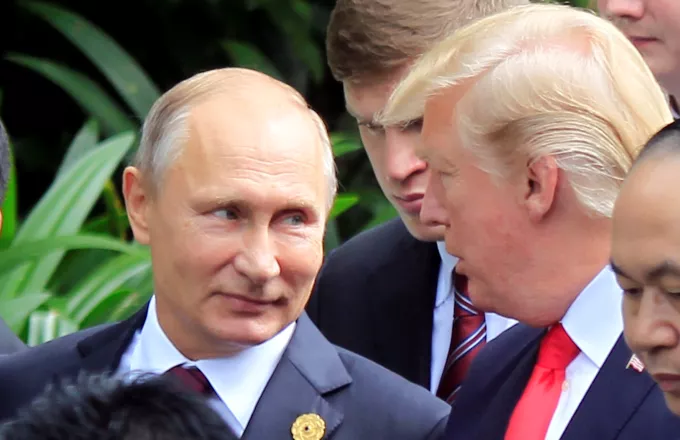Η Ρωσία «ανοιχτή» στην πρόσκληση Τραμπ στον Πούτιν, αλλά... δεν βιάζεται