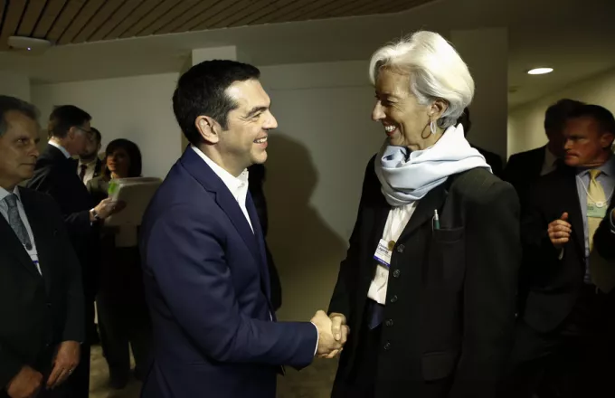 Καμπανάκι ΔΝΤ για ενδεχόμενη νέα ελάφρυνση του ελληνικού χρέους