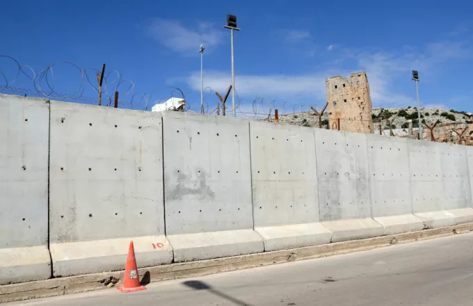 Τουρκία: Σε πλήρη εξέλιξη η κατασκευή του «τείχους του Ερντογάν»