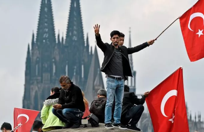 Ερντογάν ψήφισε το 65,8% των Τούρκων της Γερμανίας 