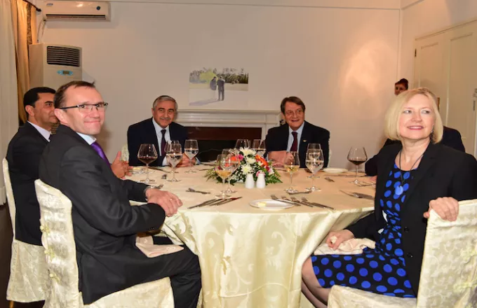 Ξαναρχίζουν οι διαπραγματεύσεις για το Κυπριακό, 12 Δεκεμβρίου η πολυμερής