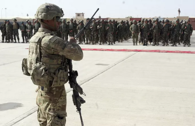 Πολλοί Αμερικανοί τραυματίες από επίθεση μέσα σε βάση στο Αφγανιστάν