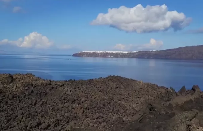 Ένα μαγευτικό ταξίδι πάνω από τα ηφαίστεια της Ελλάδας (video)