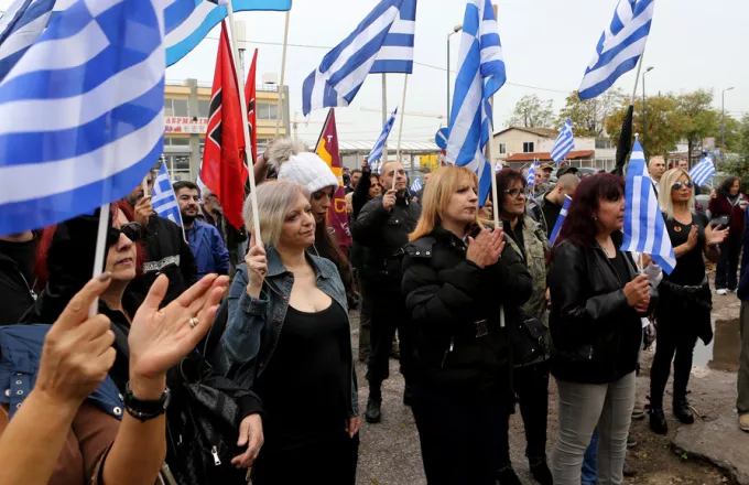 Σε «Hotspot για Έλληνες» μετατρέπουν καταληψίες το χώρο ανέγερσης του τεμένους
