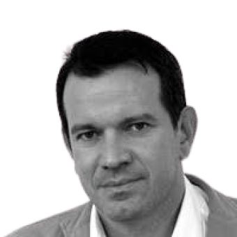 Θάνος Παπαδημητρίου 