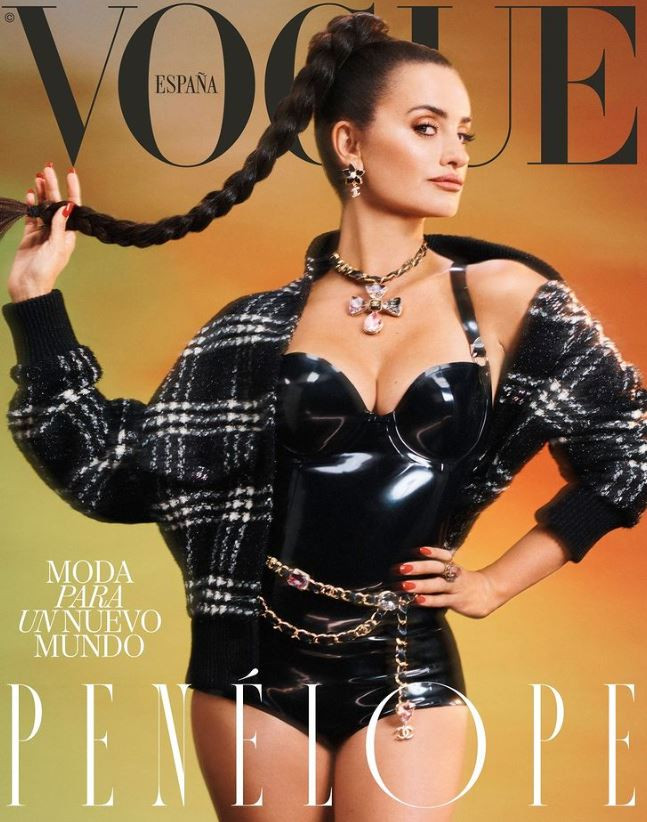  Η Πενέλοπε Κρουζ επιδεικνύει την σιλουέτα της στην ισπανική Vogue