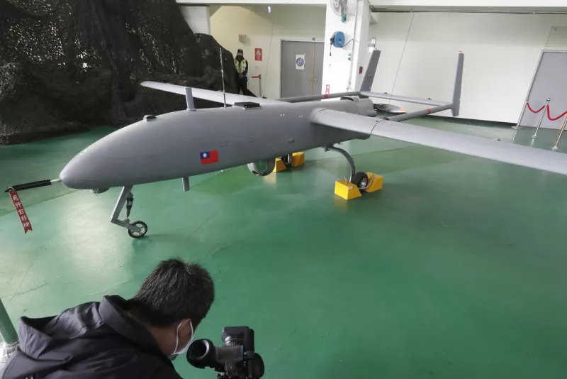 Η Ταϊβάν αποκαλύπτει τα νέα της drones καθώς η απειλή από την Κίνα αυξάνεται