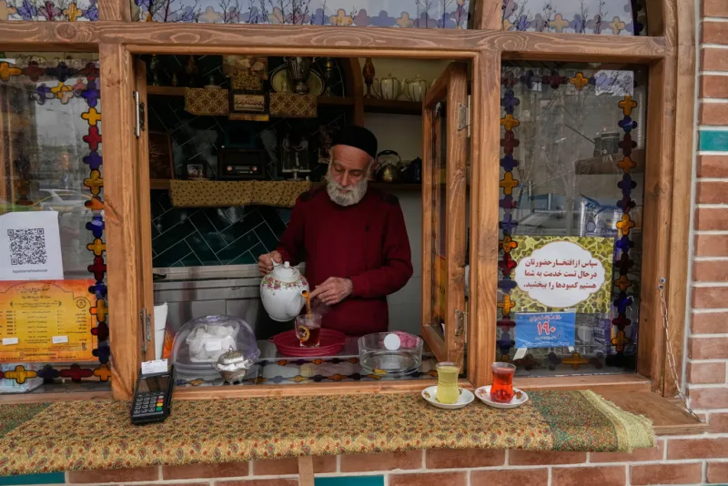 Μια ημέρα σαν όλες τις άλλες στην Τεχεράνη