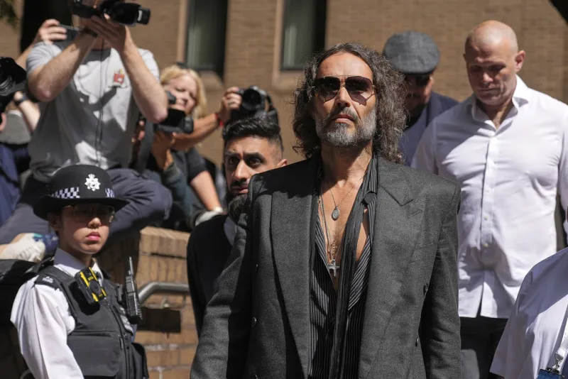 Ράσελ Μπραντ