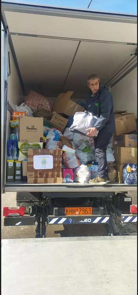 Όλοι μαζί μπορούμε