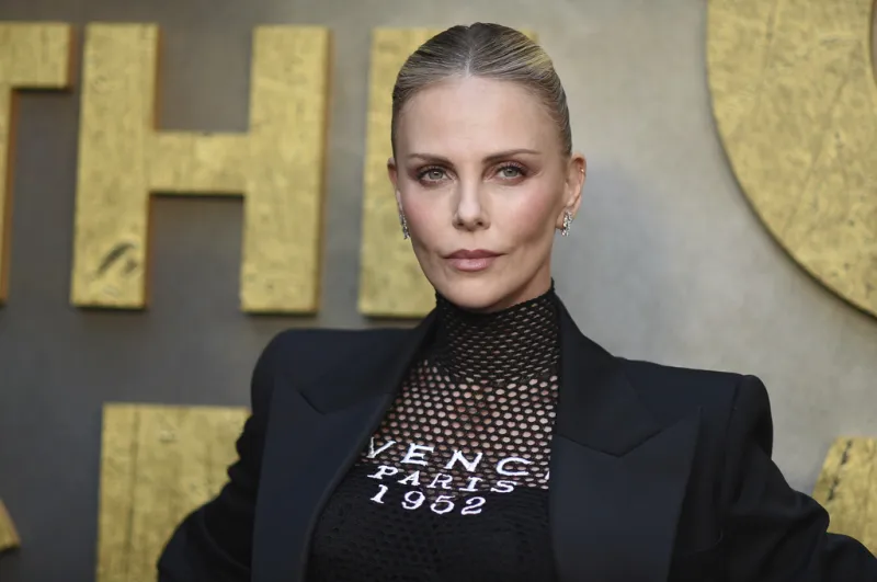 Σαρλίζ Θερόν