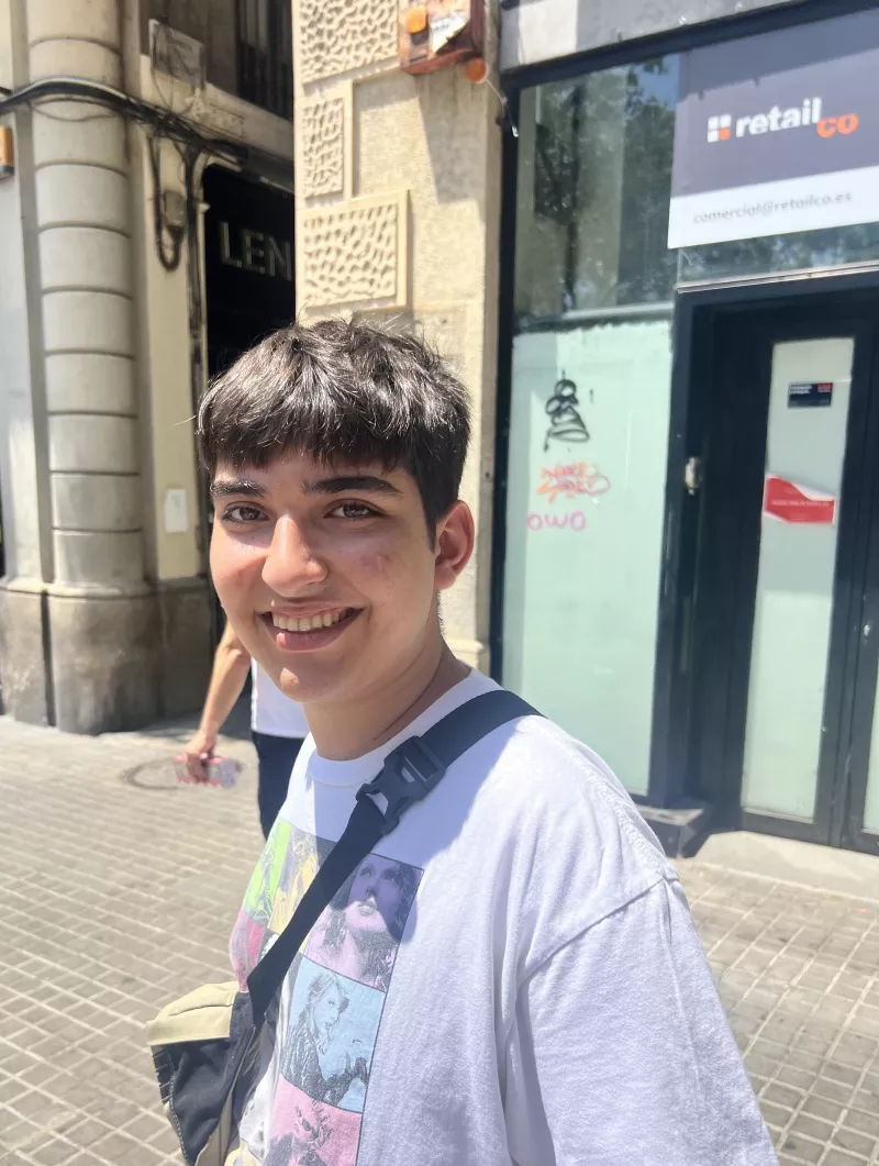 Νέος σε διακοπές