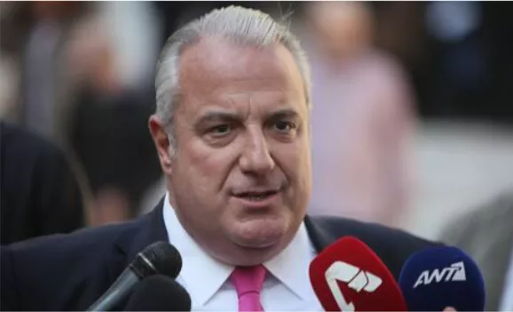 Ο Σάκης Κεχαγιόγλου