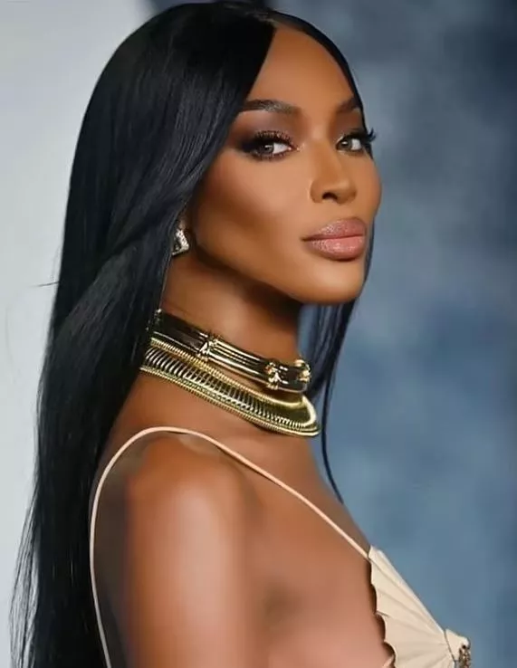 Η Ναόμι Κάμπελ