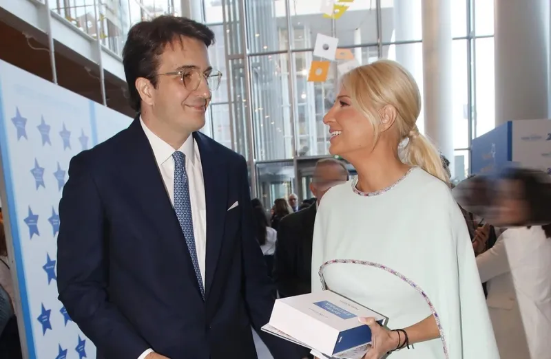 Φαίη Σκορδά-Αλέξανδρος Αθανασιάδης