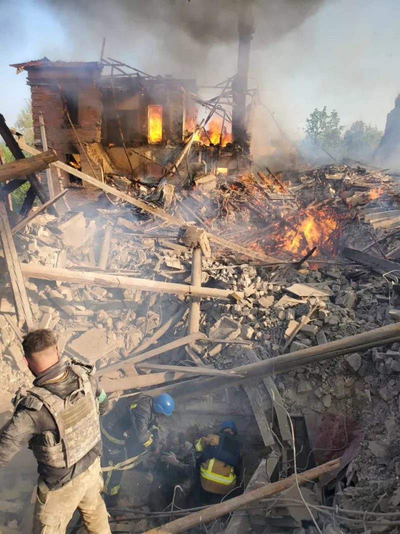 Λουχάνσκ σχολείο