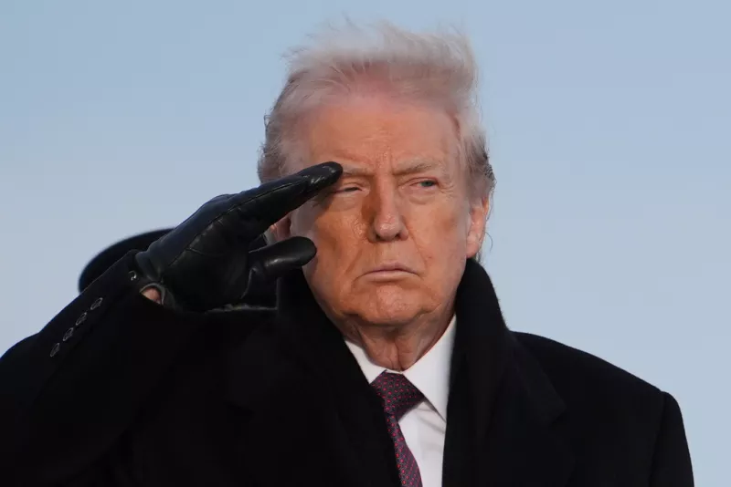 Ο Τραμπ υποδέχεται τους νεκρούς Αμερικανούς