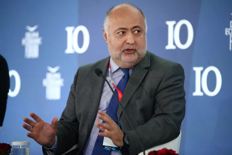 Δημήτρης Τσιόδρας