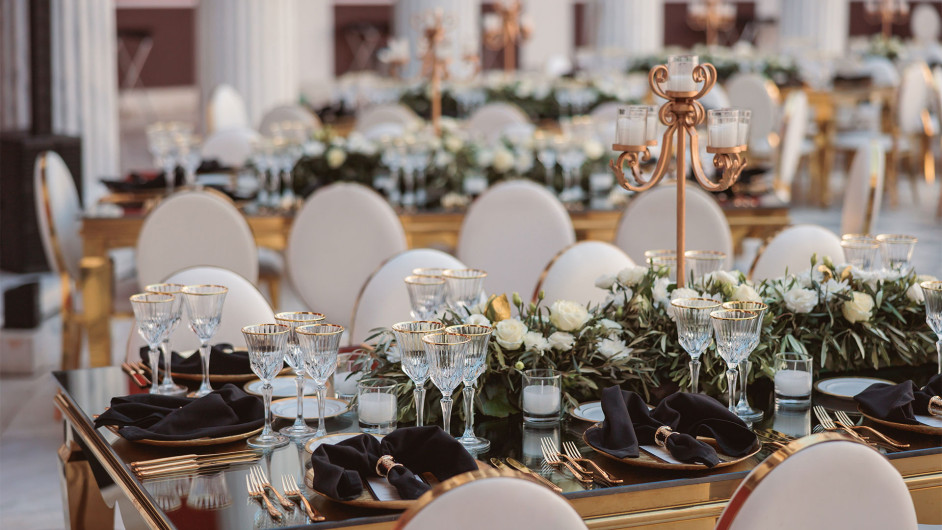 Δειπνοσοφιστήριον