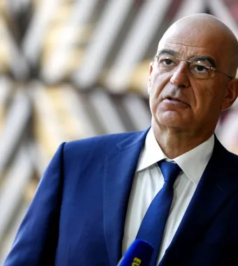Δένδιας