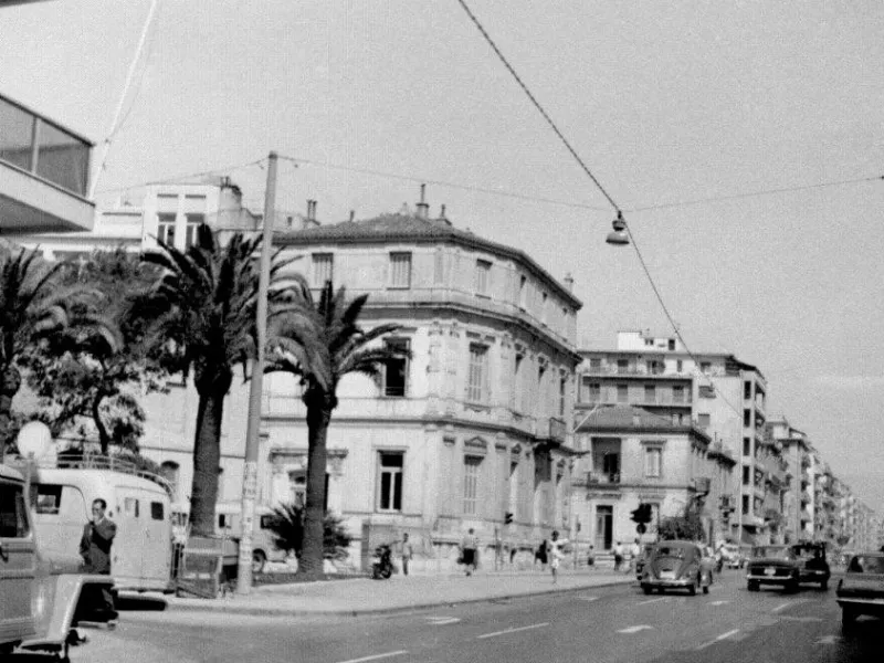 Τοσίτσειο οδού Αχαρνών: To κτίριο κόσμημα του Τσίλλερ υπό κατάληψη από το 2016